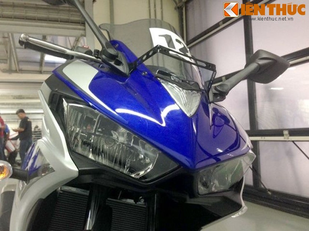 Chi tiet sportbike Yamaha YZF-R3 gia hon 100 trieu tai An Do-Hinh-4